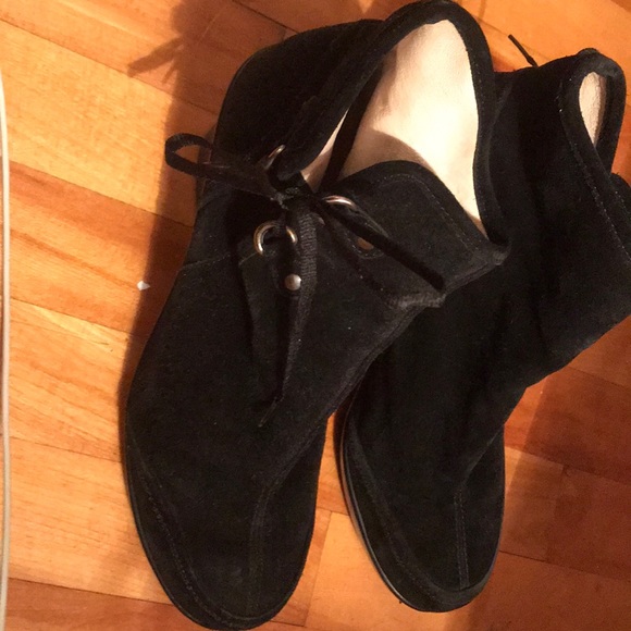 You by crocs wedge short suede boots size 8 - Picture 2 of 8